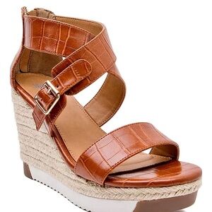 JANE AND THE SHOE Irma Platform Lug Sole Wedge Sandals